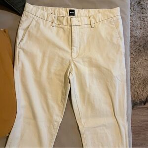 Hugo Boss Slim Fit Light Pants - 32/32